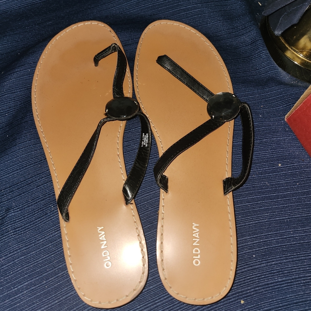 Old navy jewel sandal size  10